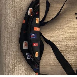 Nike logos waist/crossbody bag unisex